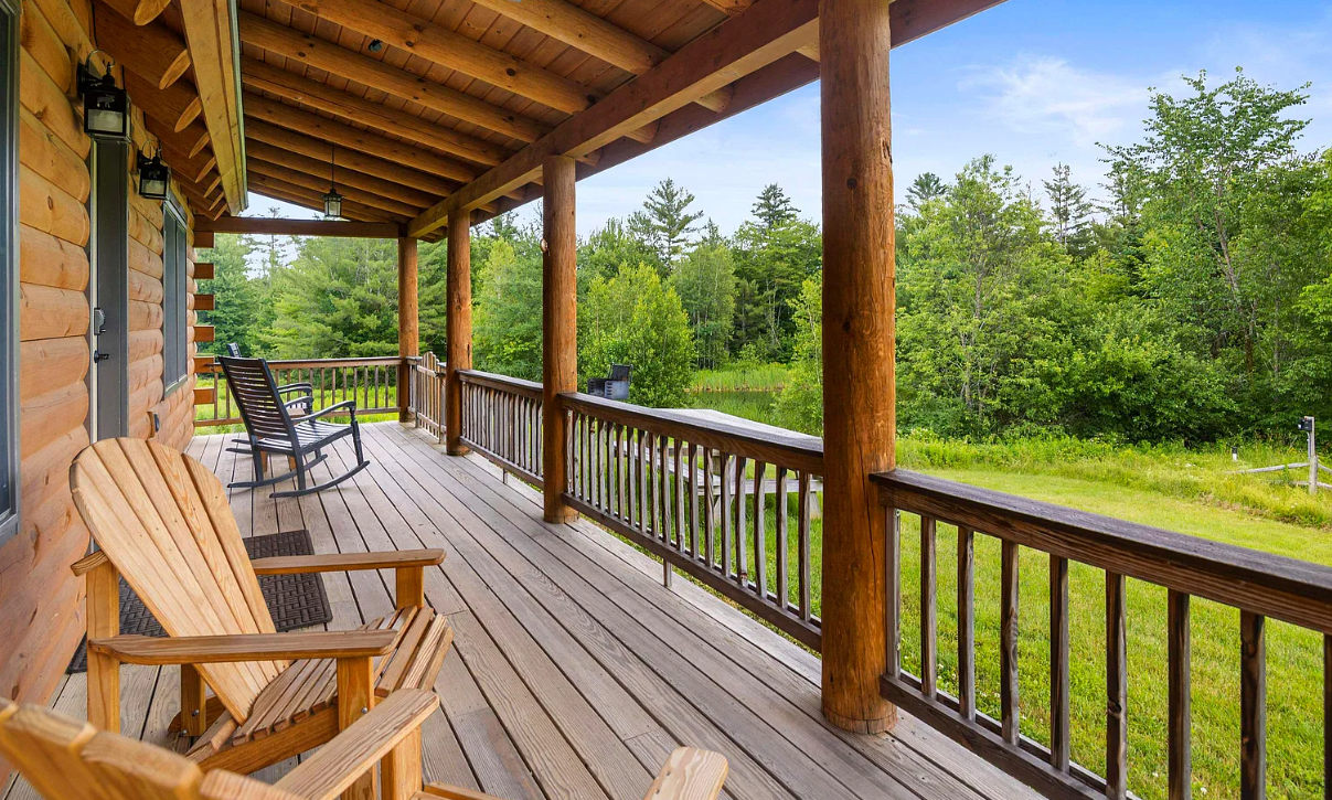 Image of a log cabin porch